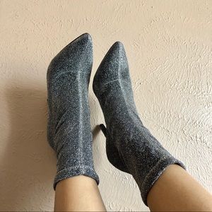 Charles David Puzzle Chrome